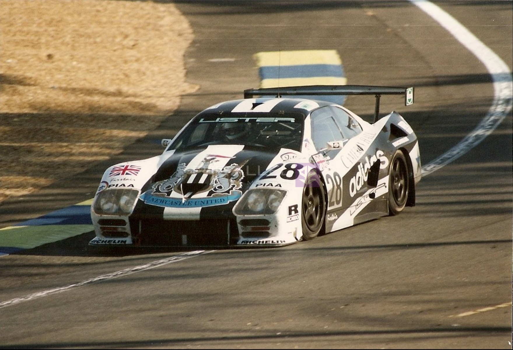 Lister-Le-Mans