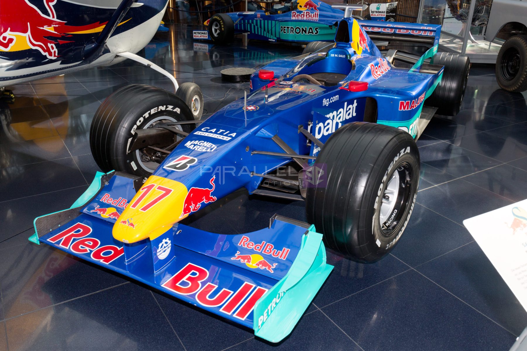 Sauber_C19_front-left_2017_Hangar-7-1-scaled Sauber_C19_front-left_2017_Hangar-7-1-scaled