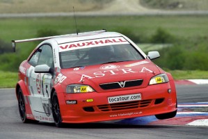 #5 Jason Plato (GBR). Vauxhall Motorsport. Vauxhall Astra CoupÈ.